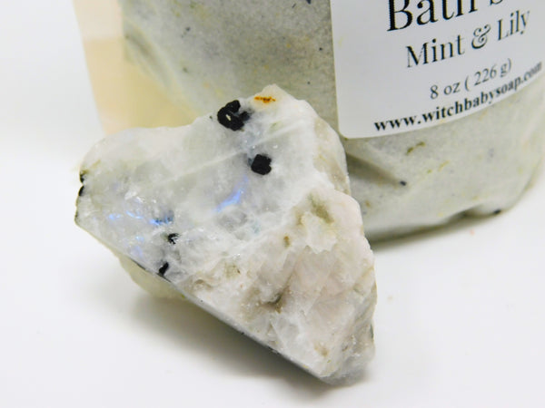 Moonstone & Mint Bath Salt